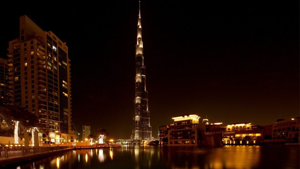 Things To Do In Dubai At Night - burj khalifa