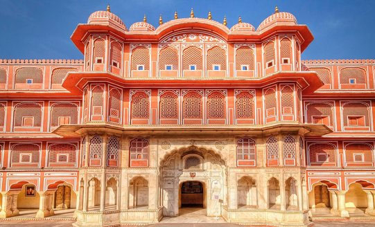destinations in jaipur - city palace